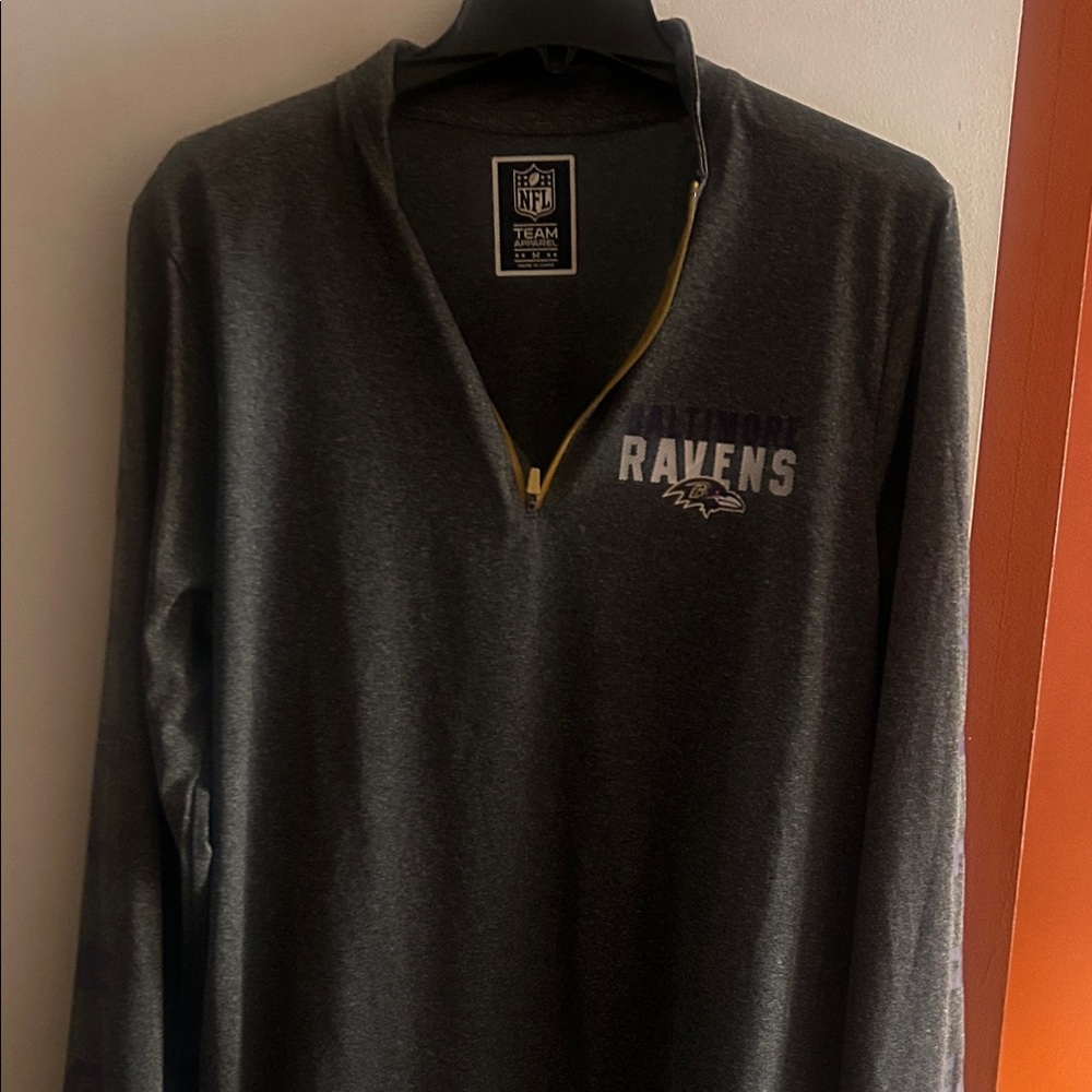 NFL Men's Dark Gray Ravens Zip-Up Sweater
